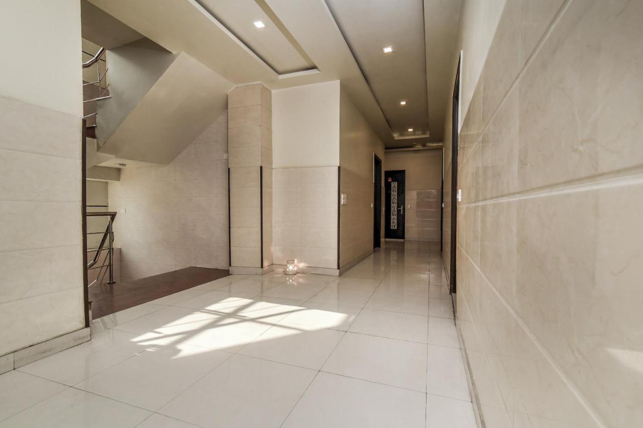 Collection O 76248 Hotel D Crown Νέο Δελχί Εξωτερικό φωτογραφία